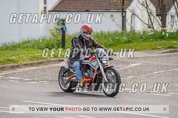 RS2204_7575