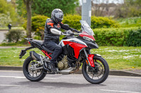 RS2204_8125