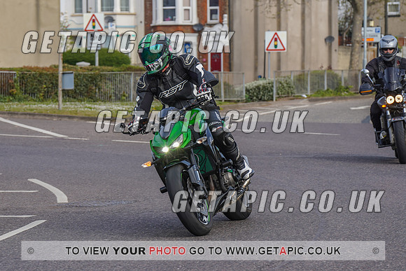 RS2204_3019