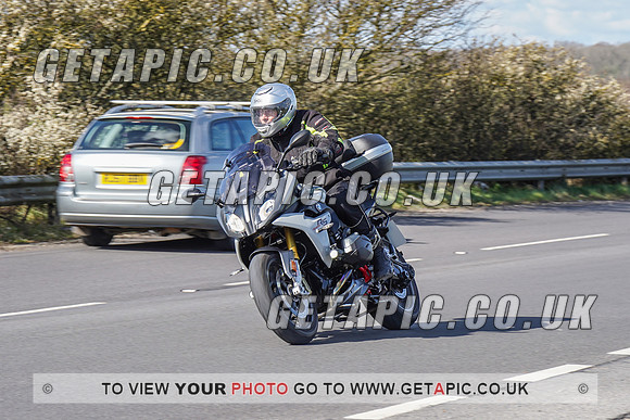 RS2204_1007