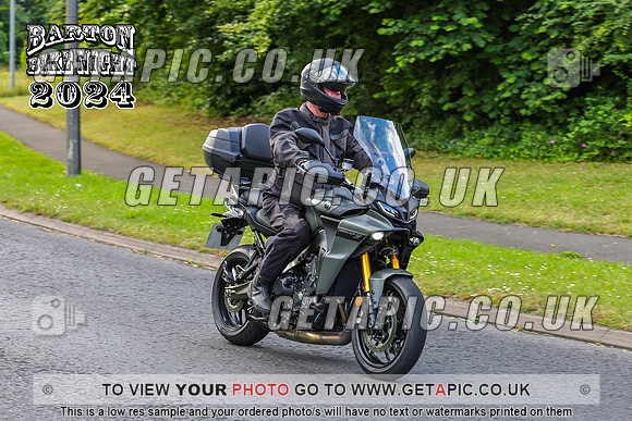 PR2407-7054_LOGO_ON_PHOTO