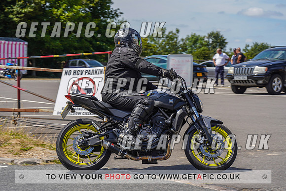 RS2207_9919
