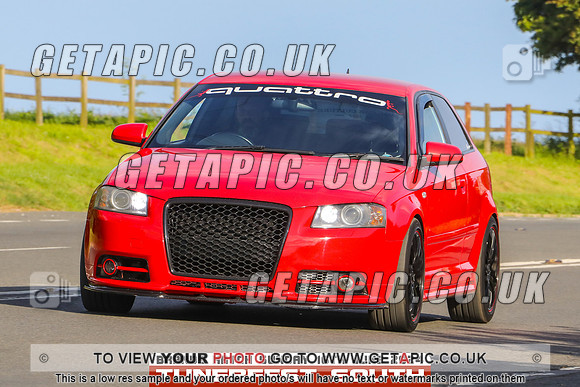 GP2406-14245-C_LOGO_ON_PHOTO