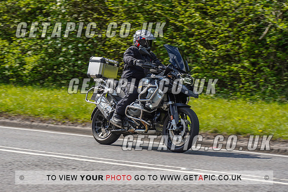 RS2204_12575