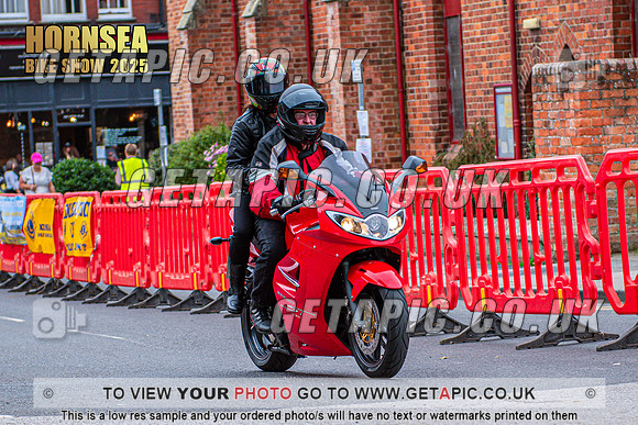 TW2508-167_LOGO_ON_PHOTO