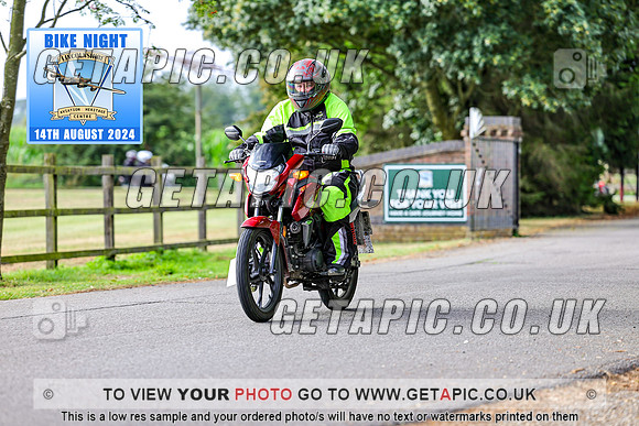 PR2408-08631_LOGO_ON_PHOTO