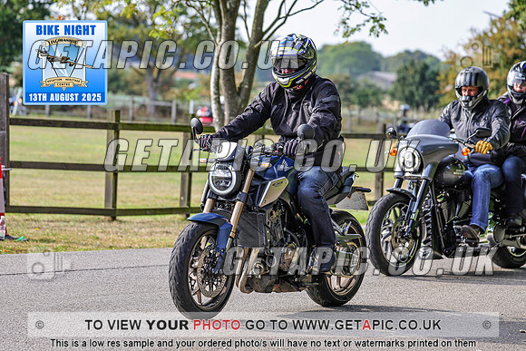 PR2508-07453_LOGO_ON_PHOTO