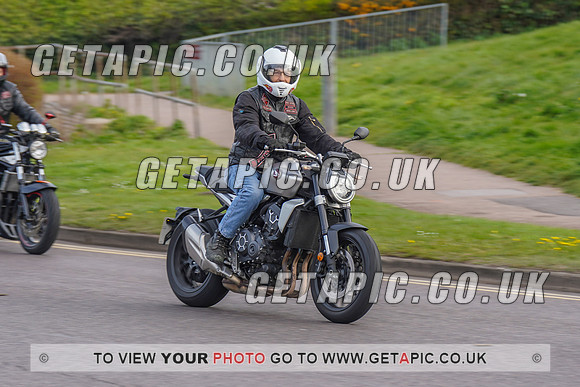 RS2204_2990