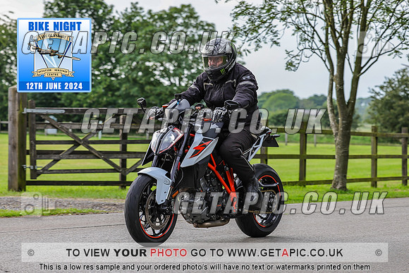 PR2406-07413-C_LOGO_ON_PHOTO