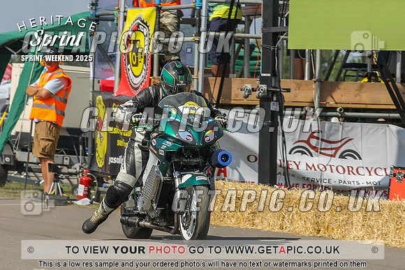 PP2508-3135_LOGO_ON_PHOTO