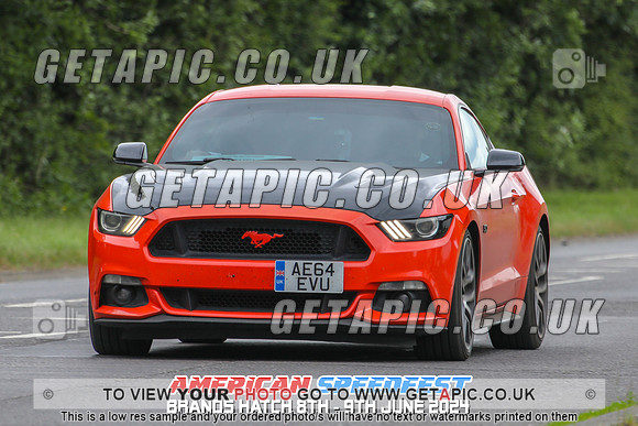 GP2406-6529-C_LOGO_ON_PHOTO