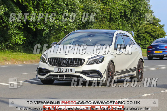 GP2406-14049-C_LOGO_ON_PHOTO