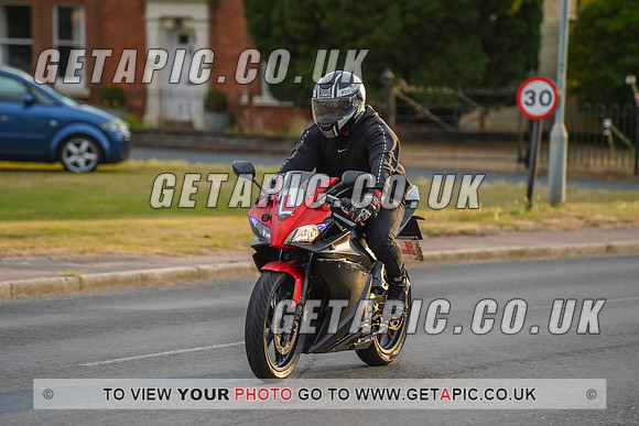 RS2207_9201