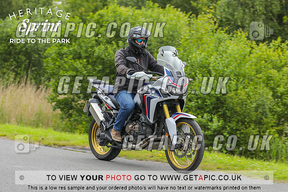 GP2406-2068-C_LOGO_ON_PHOTO