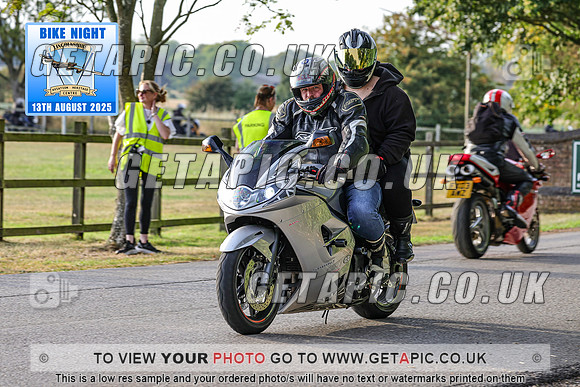PR2508-14076_LOGO_ON_PHOTO