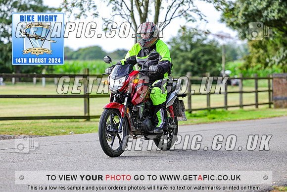 PR2408-08635_LOGO_ON_PHOTO