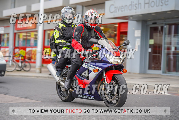 RS2205_1048
