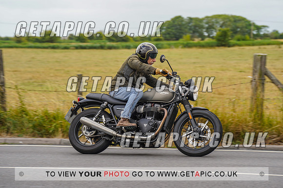 RS2207_10698
