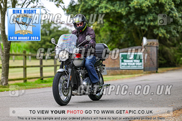 PR2408-04038_LOGO_ON_PHOTO