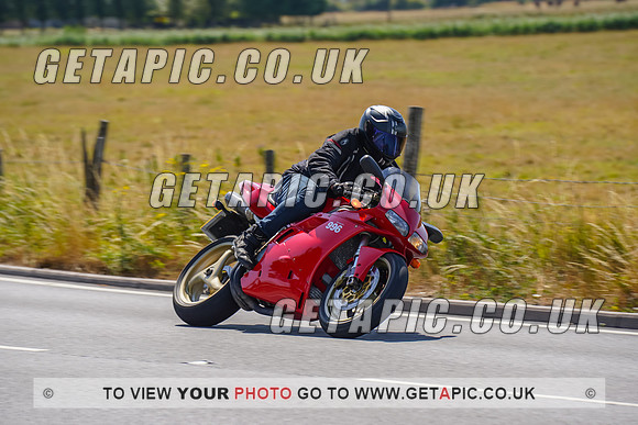 RS2208_1037