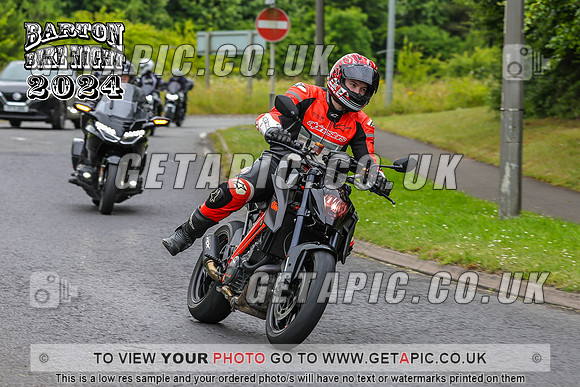 PR2407-453_LOGO_ON_PHOTO