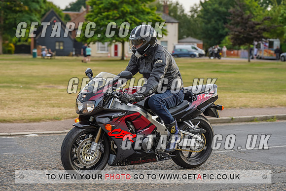 RS2207_8816