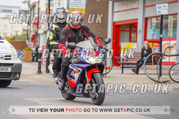RS2205_1046