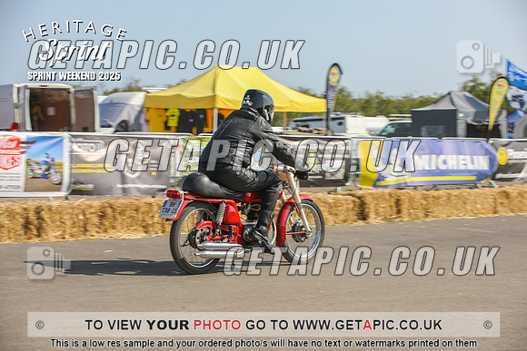 PP2508-2924_LOGO_ON_PHOTO
