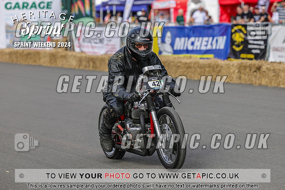 PR2408-00186-C_LOGO_ON_PHOTO