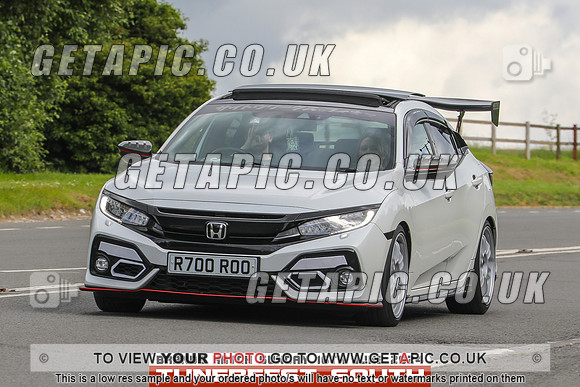GP2406-10351-C_LOGO_ON_PHOTO