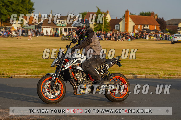 RS2207_9109