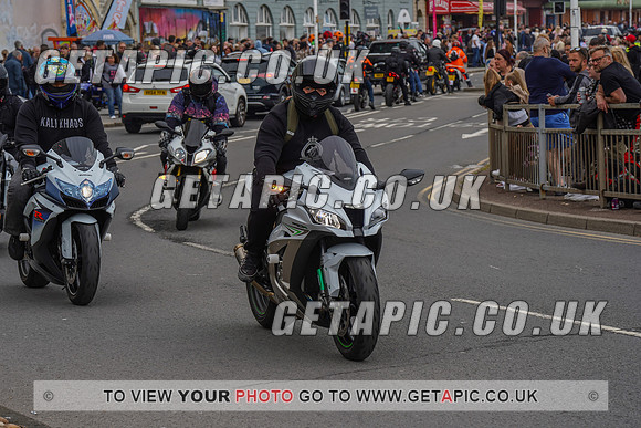 RS2205_13335