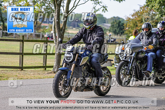 PR2508-07452_LOGO_ON_PHOTO