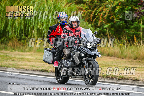 SJ2508-1825-C_LOGO_ON_PHOTO