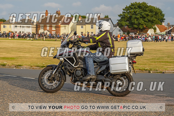 RS2207_8688