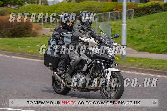 RS2204_7601