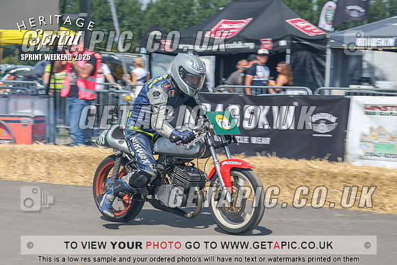 GP2508-3520_LOGO_ON_PHOTO