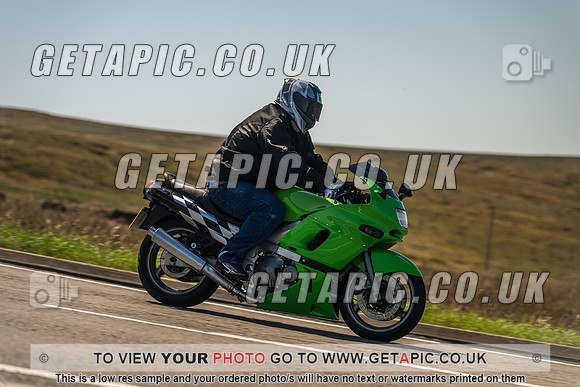 SJ2507-1437