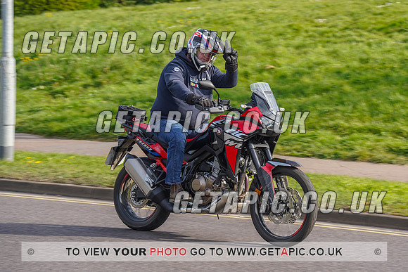 RS2204_3038