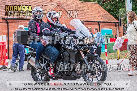 A-TW2508-4110_LOGO_ON_PHOTO