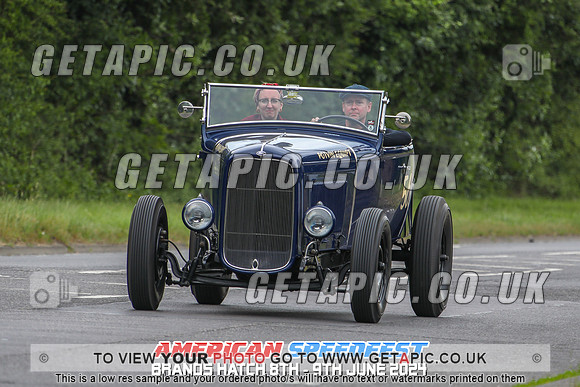 GP2406-6521_LOGO_ON_PHOTO