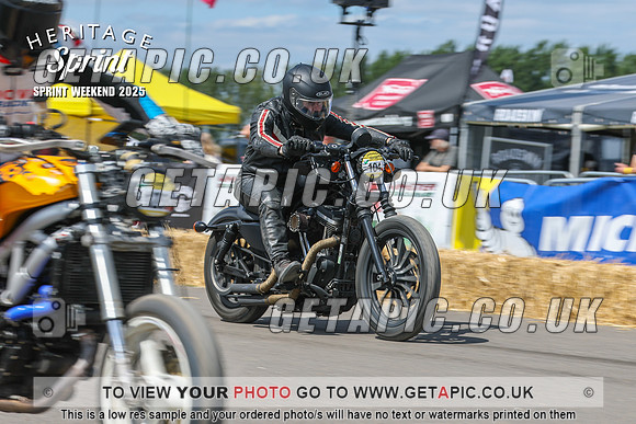 GP2508-4241_LOGO_ON_PHOTO