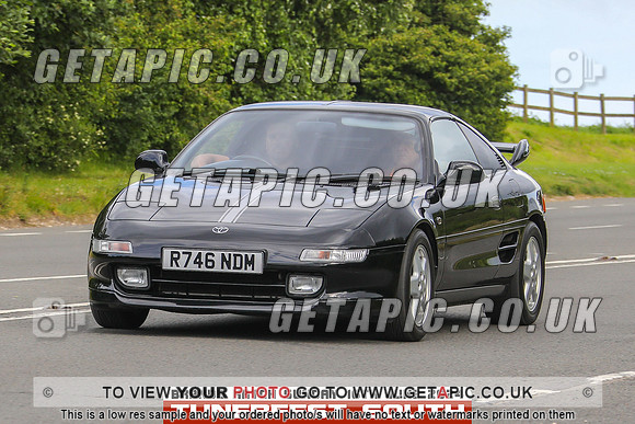 GP2406-12912-C_LOGO_ON_PHOTO