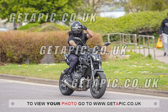 RS2204_7622