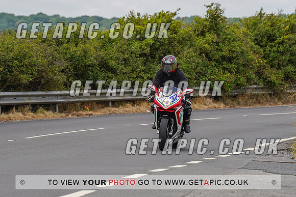 RS2207_10693