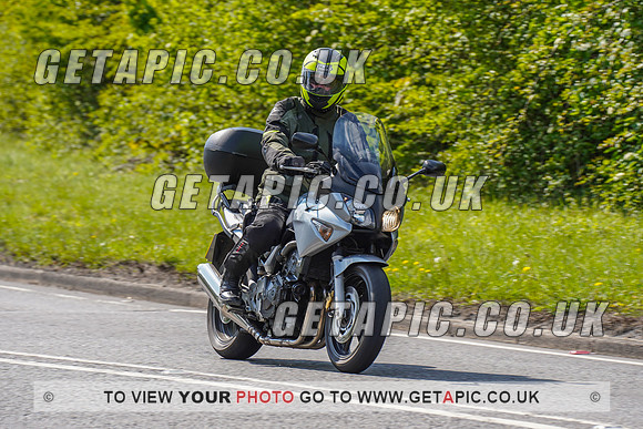 RS2204_12570