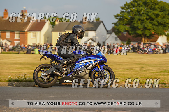 RS2207_8908