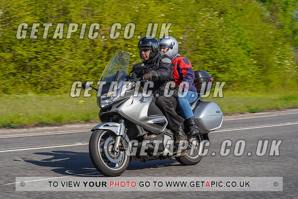 RS2204_11102