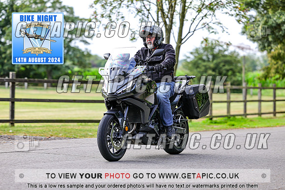 PR2408-07709_LOGO_ON_PHOTO