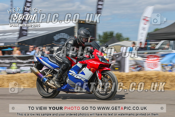GP2508-4160_LOGO_ON_PHOTO